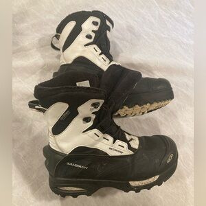 Salomon Toundra Women’s winter boot size 9